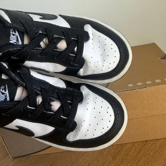 Nike Dunk Low Panda Black/White Toddler Sneakers- SZ 10 C - Picture 7 of 12